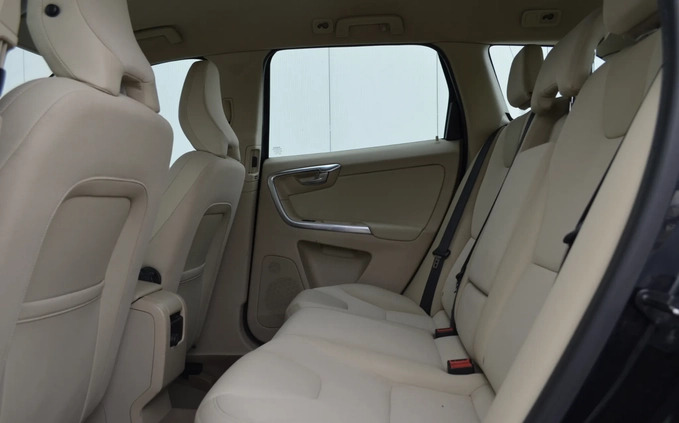 Volvo XC 60 cena 58900 przebieg: 245000, rok produkcji 2012 z Solec Kujawski małe 191
